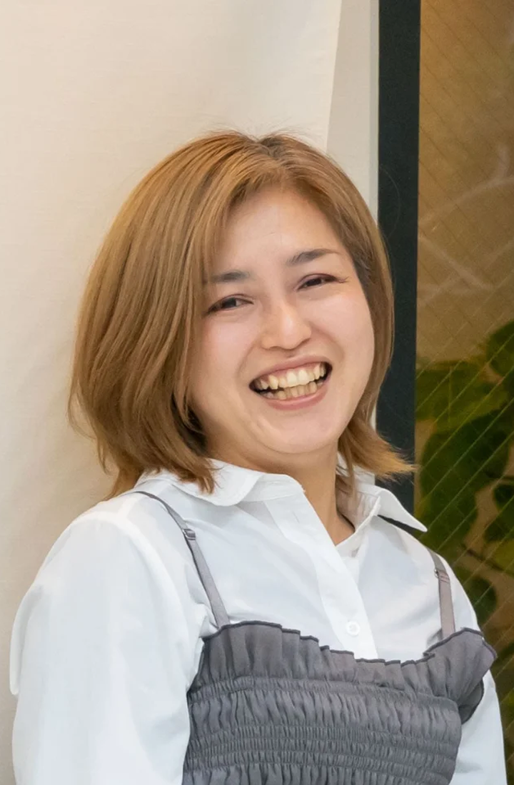 スタッフ 寺尾 麻衣